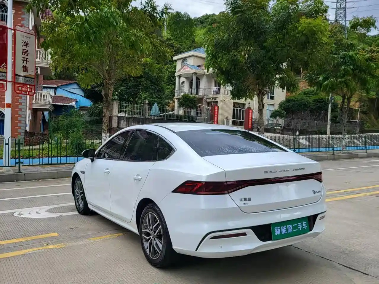 Фото 9 - BYD Qin PLUS