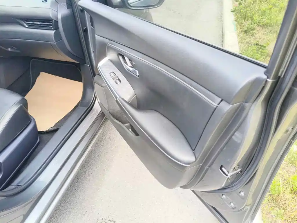 Nissan SYLPHY, миниатюра 13