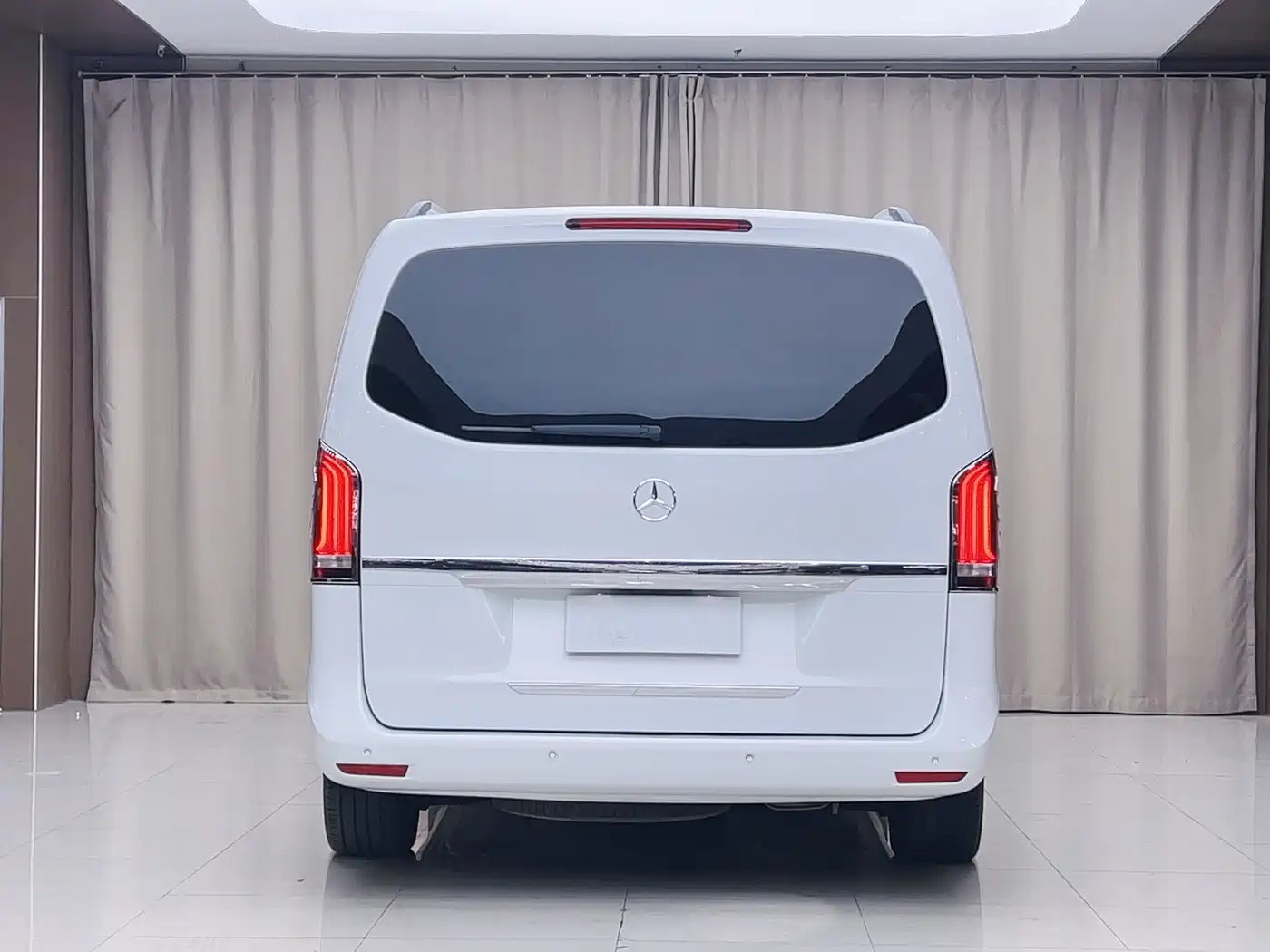 Mercedes-Benz V-Class 2018 2016 V 260 Navigator