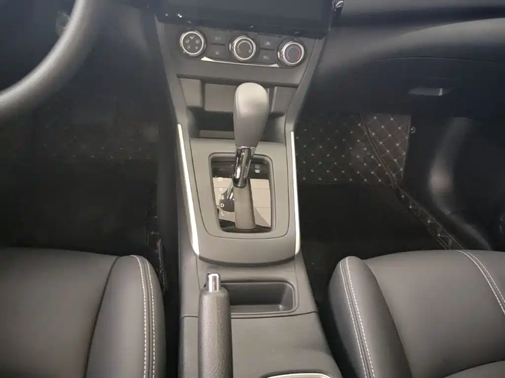 Nissan Sylphy 2025 2024 Facelift III Classic 1.6XE CVT Comfort Edition