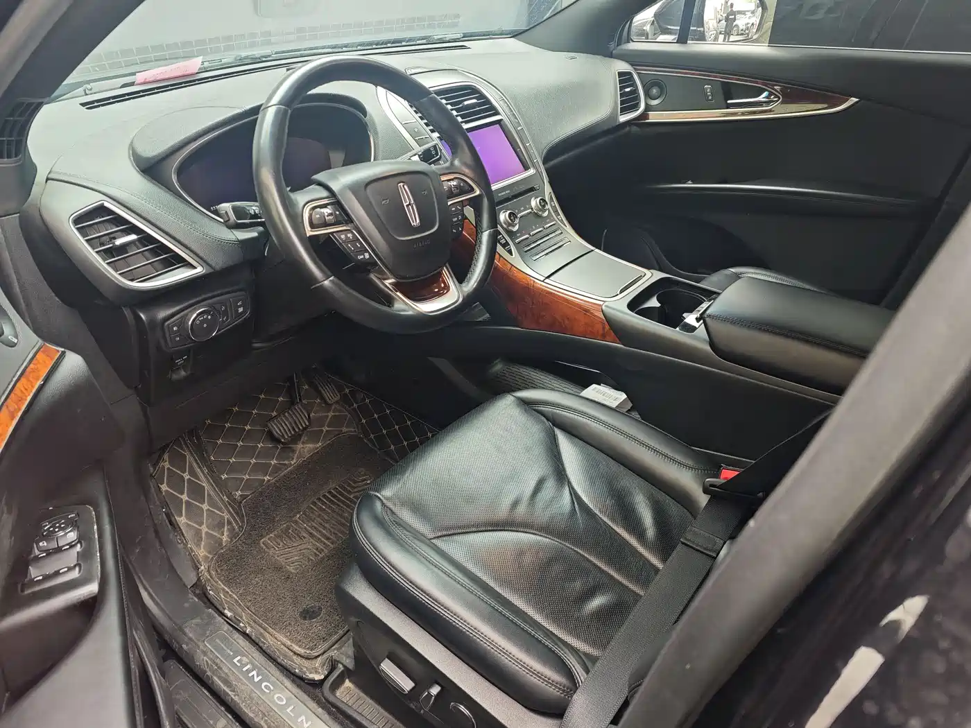 Lincoln Nautilus (Import) 2019 2.0T 4WD Zunya Edition China V фото 4