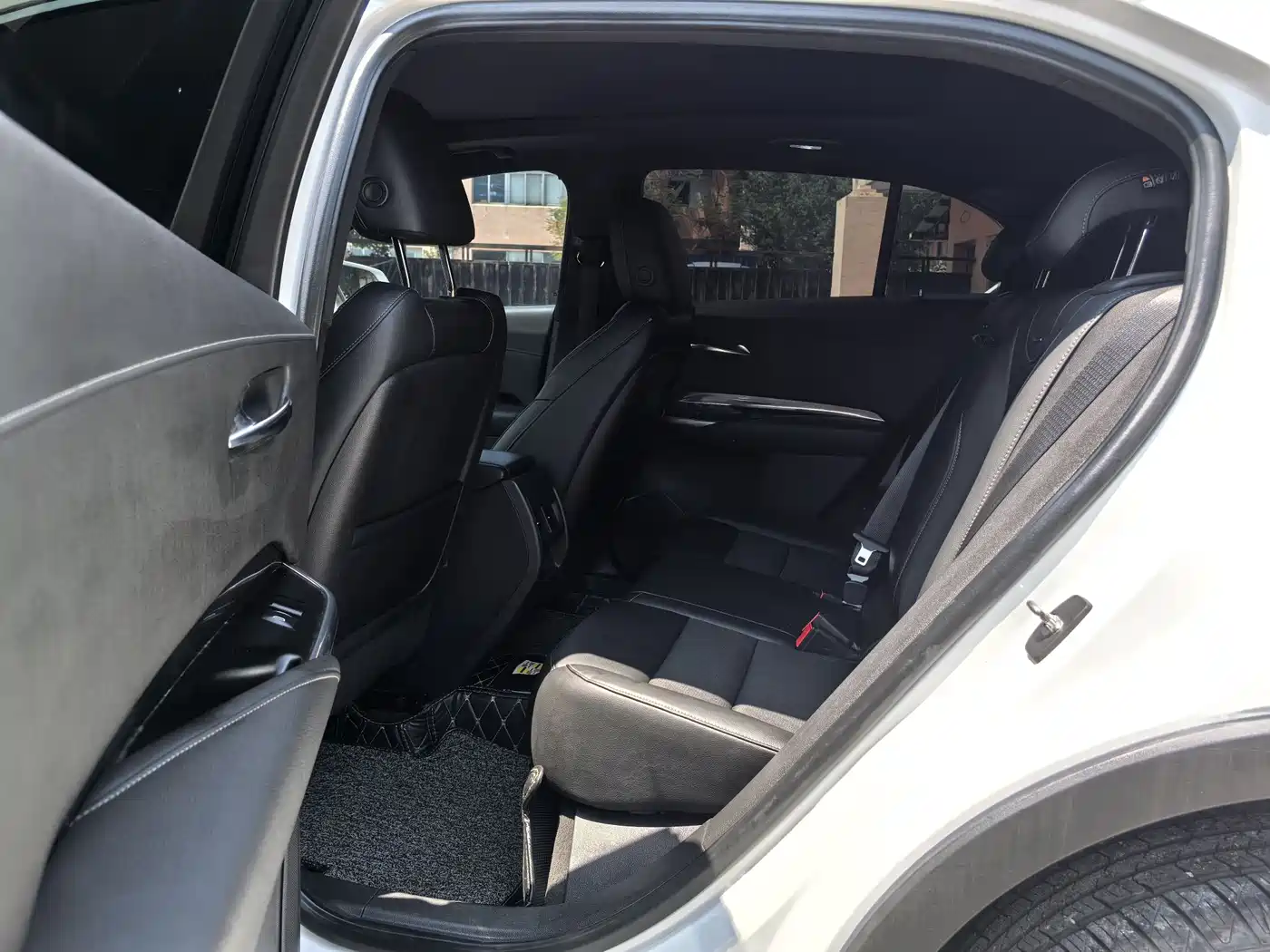 Cadillac XT4 2018 Model 28T 2WD Technology фото 6