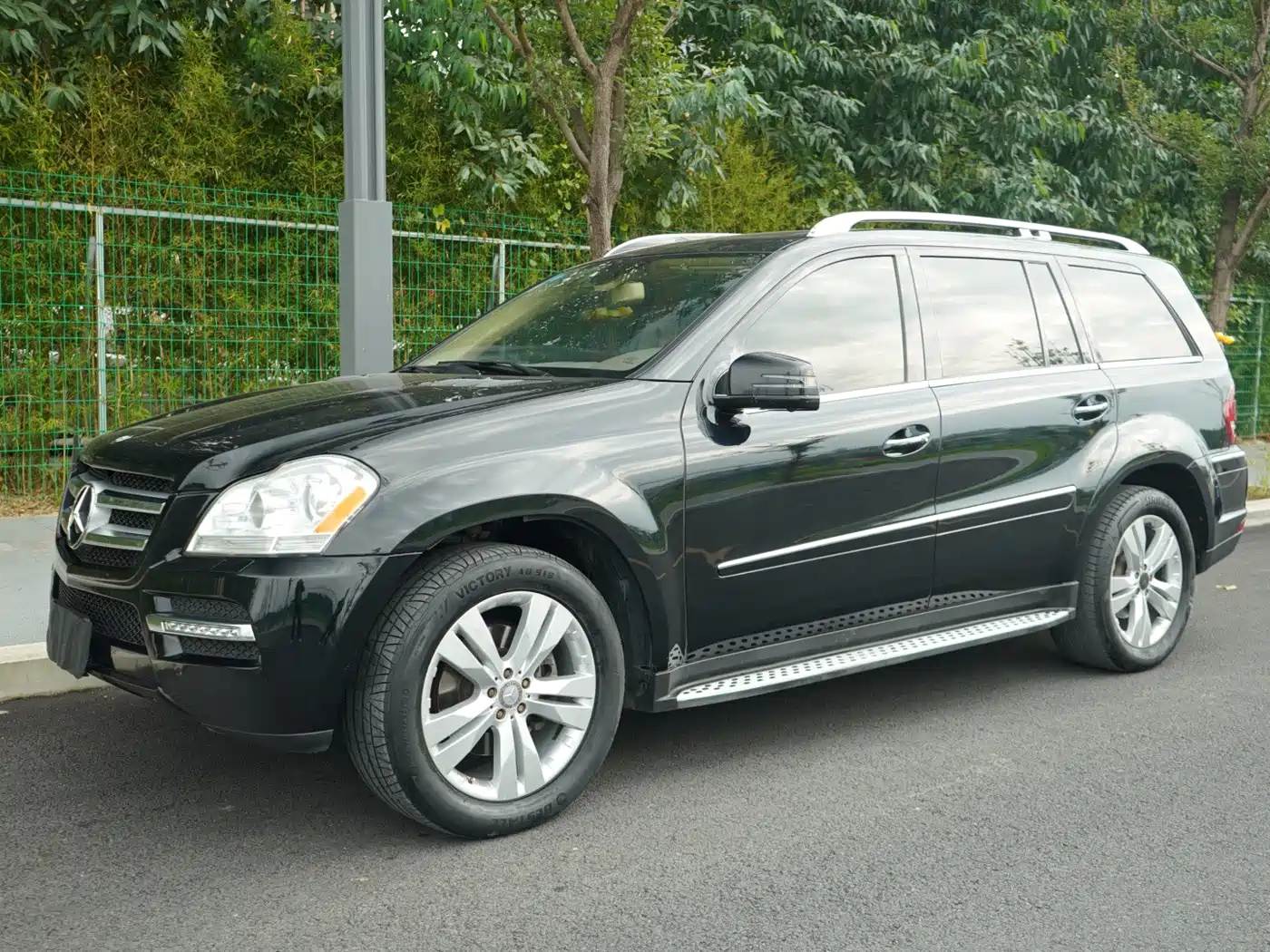 Mercedes-Benz GL-Class