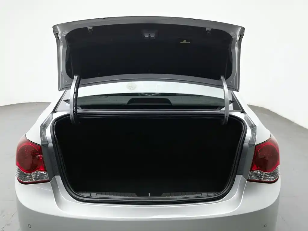 صورة 16 - Chevrolet Cruze