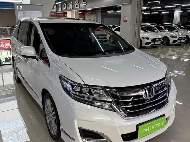  Honda Elysion 2016 2.4L Fashion Edition