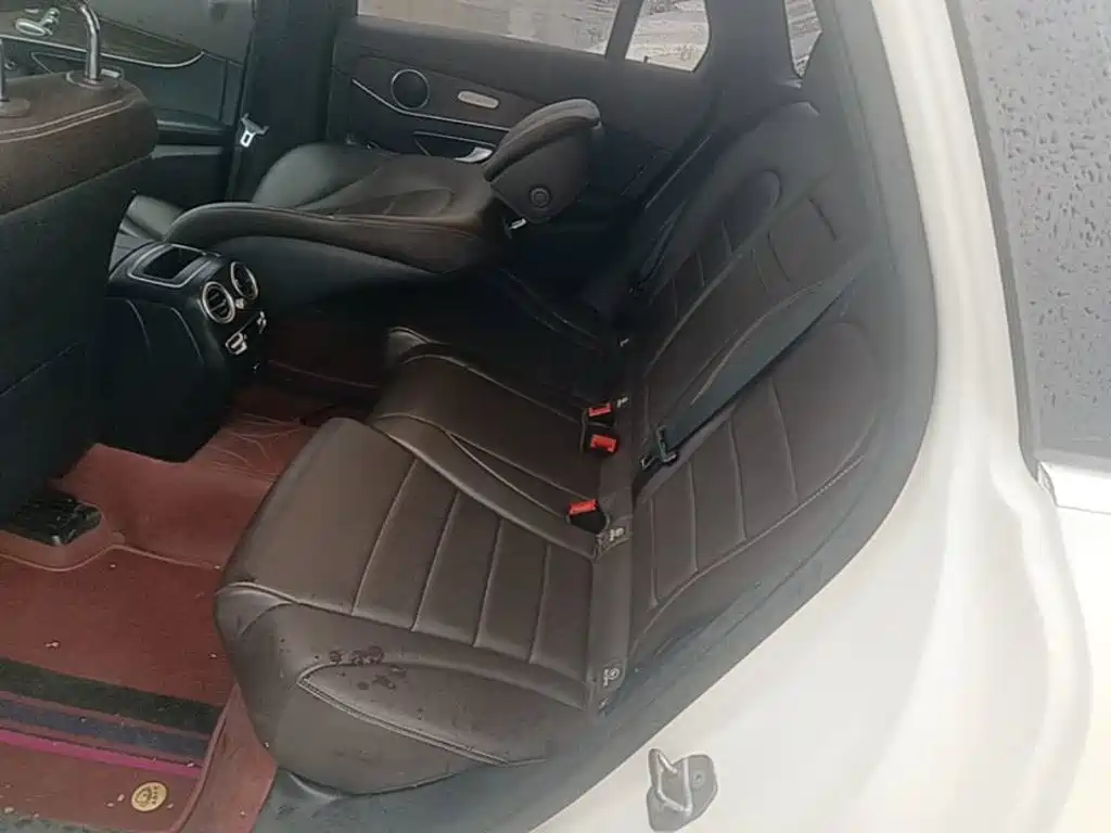 Фото 17 - Mercedes-Benz GLC