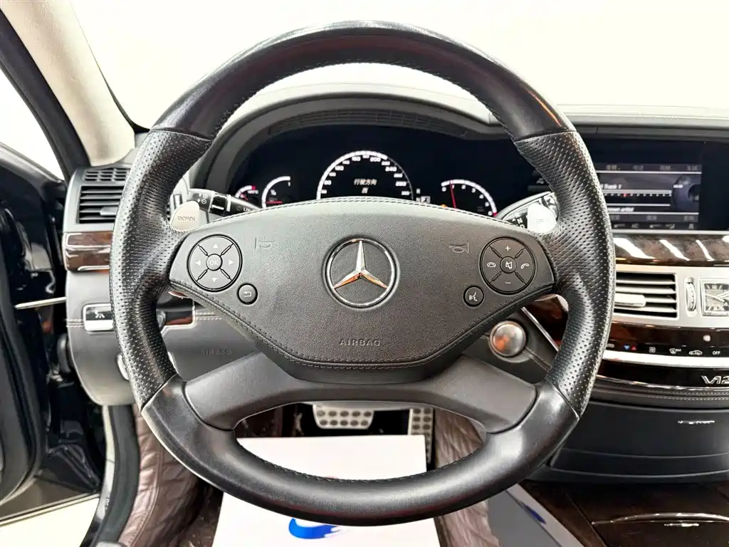 Mercedes-Benz S-Class AMG 2013 AMG S 65 L Grand Edition фото 10