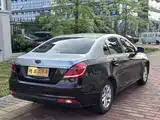 صورة 3 - Geely Emgrand