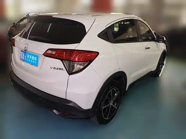Honda Vezel 2020 1.5L CVT Pioneer — фото 2