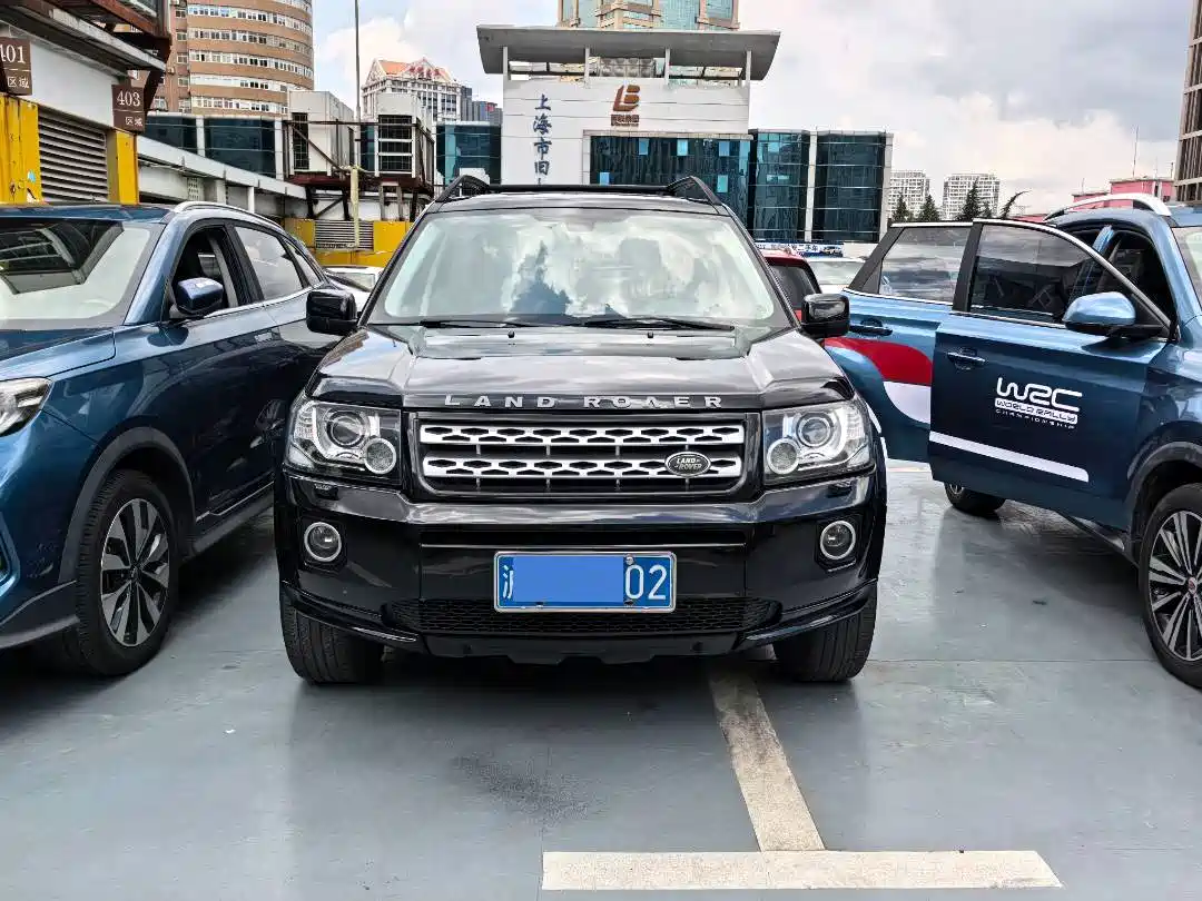 Фото 1 - Land Rover Freelander 2