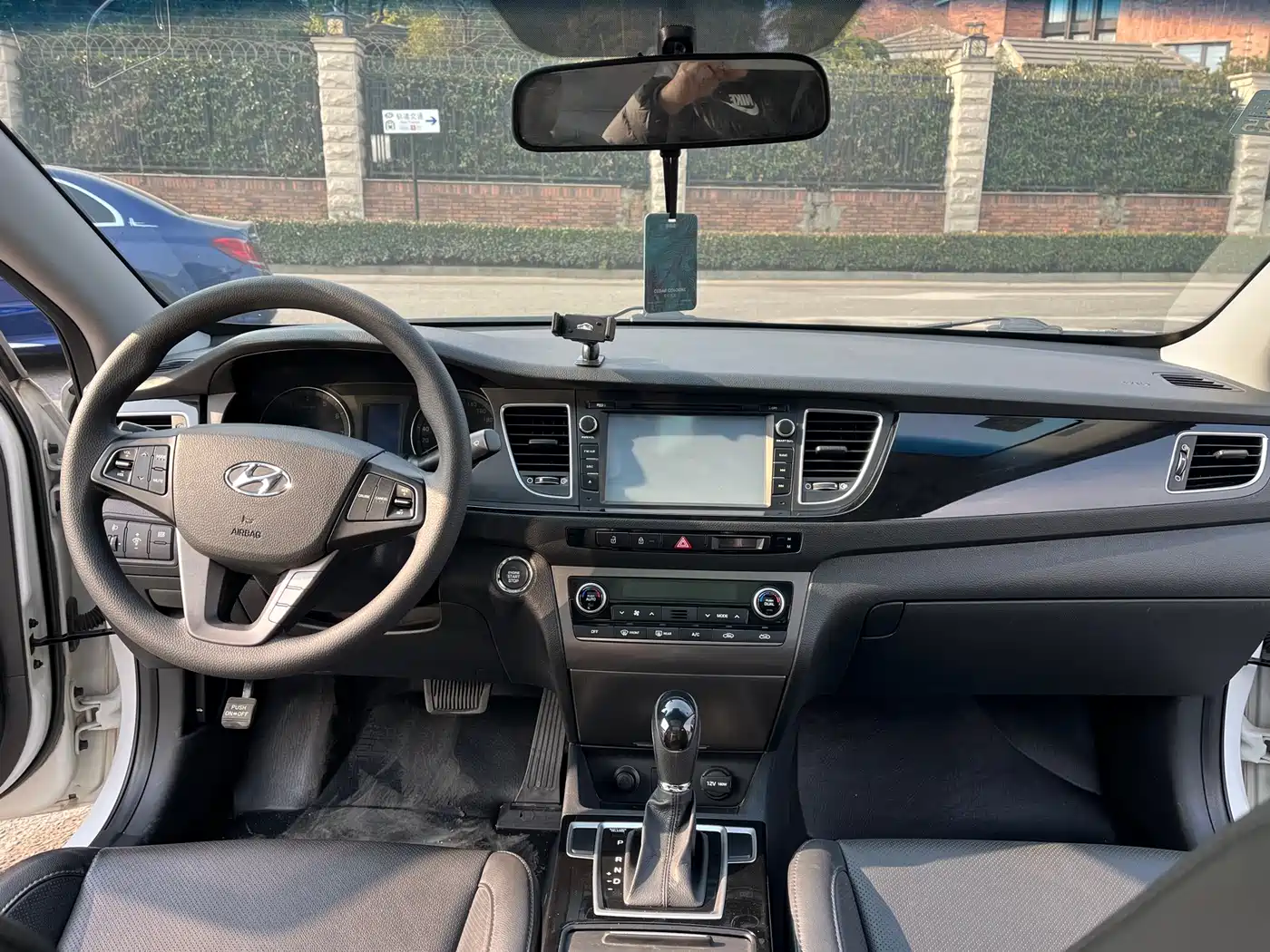 Hyundai Mistra 2014 1.8L Auto Premium DLX фото 12