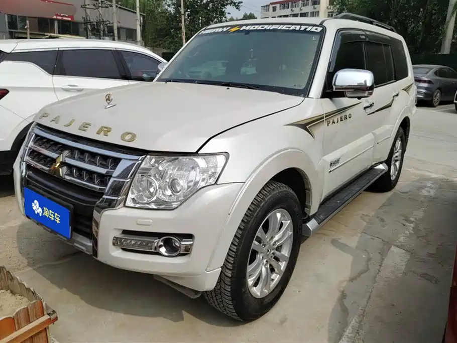 Mitsubishi Pajero 2006 Model 3.8L AT GLS