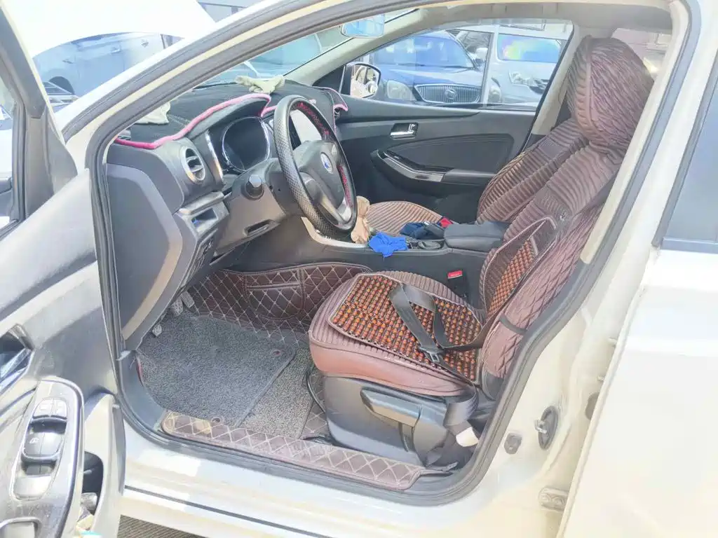 Venucia T70 2017 2016 1.6L Manual Rui Xing Edition