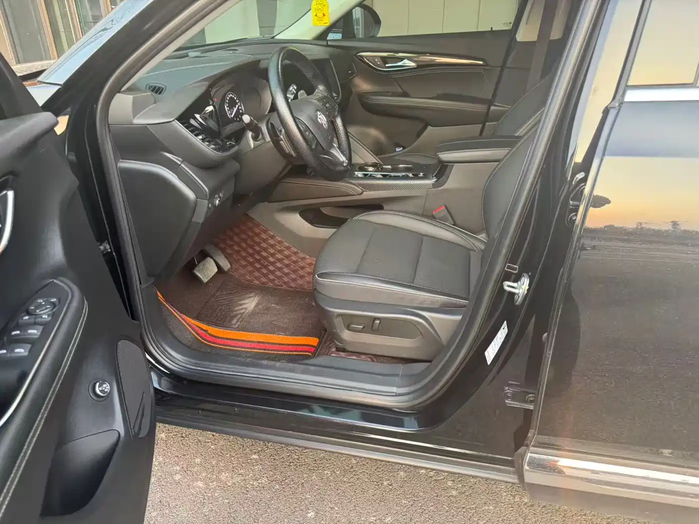 Buick Envision Plus 2024 2023 Enclave Plus 652T 5-Seater AWD Luxury