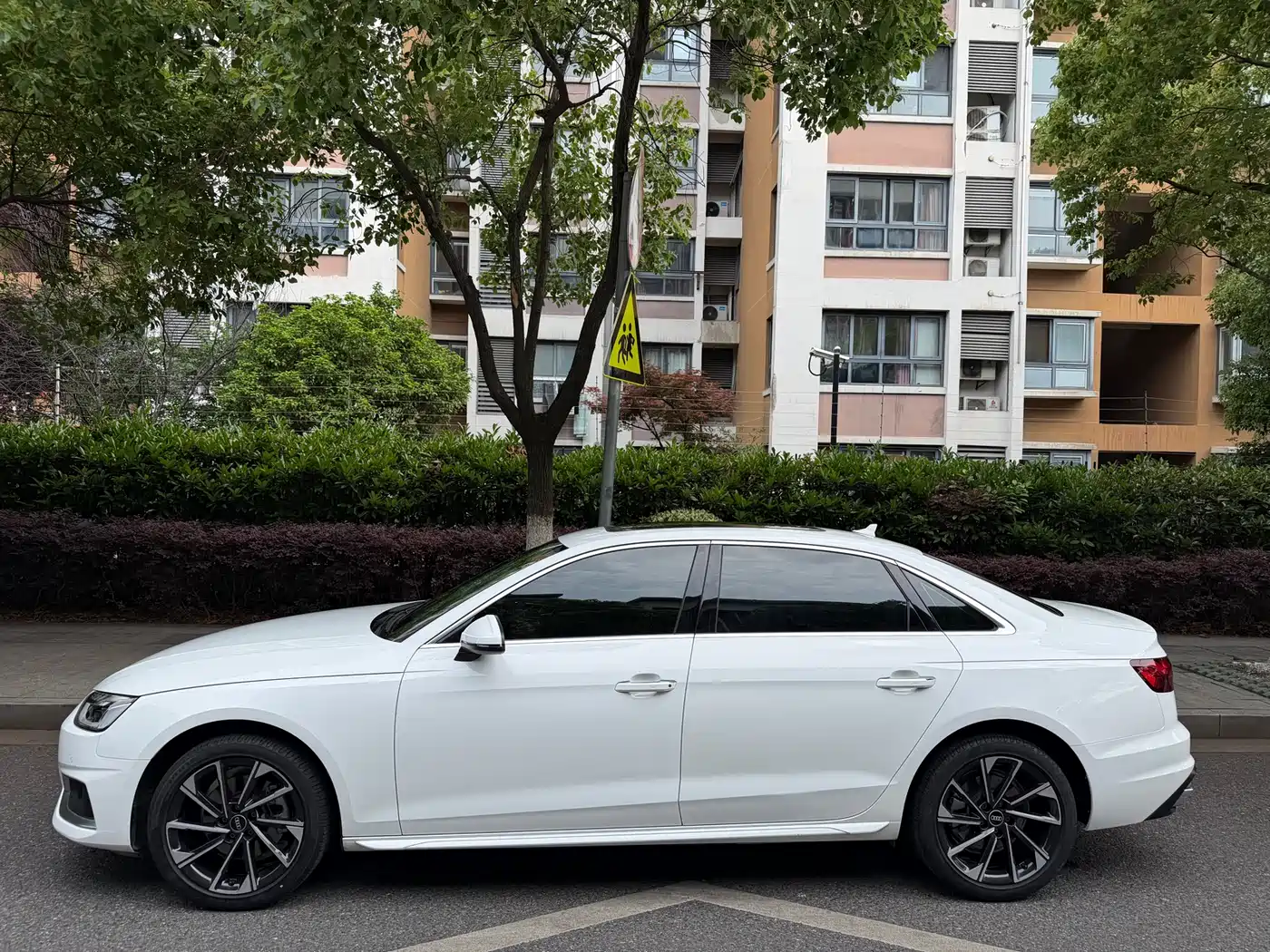 Audi A4L 2022 40 TFSI Fashion Elegance фото 6