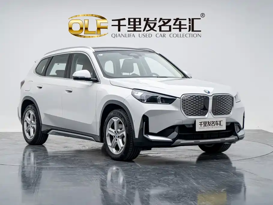 2026 BMW iX1