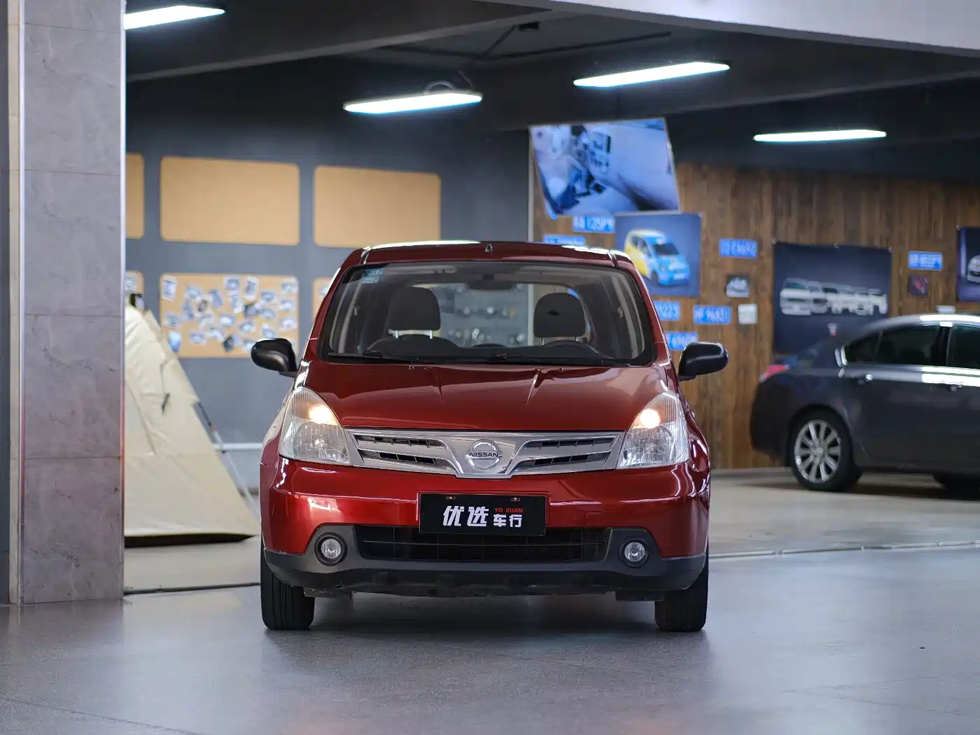 Nissan Livina 2012 2010 Model Joy Edition 1.6L Automatic All-round Type