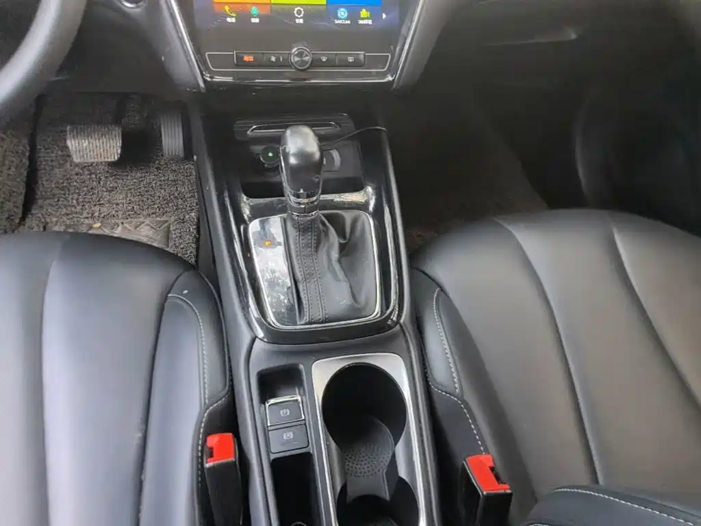 Roewe i5 2019 2019 1.5L Auto 4G Langhao Edition