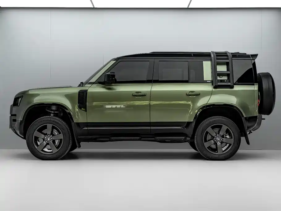 Land Rover Defender 2023 Facelift 110 3.0T P400 X-DYNAMIC HSE фото 4