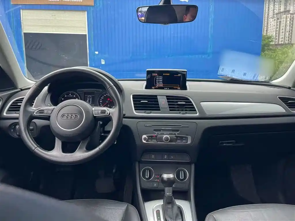 Audi Q3 2018 30th Anniversary Edition 35 TFSI Fashion фото 8
