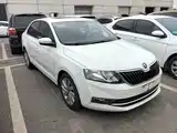 Photo 4 - Škoda Rapid