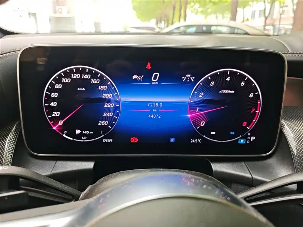 Mercedes-Benz GLC 2023 GLC 260 L 4MATIC Dynamic 7-Seater фото 12