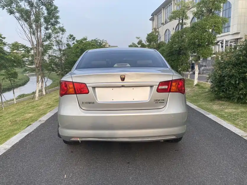 Roewe 350 2016 2015 Model 1.5L Automatic Premium Edition