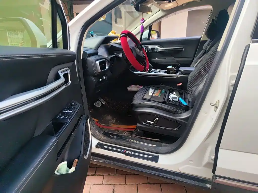Geely Okavango 2021 2020 1.8TD DCT Luxury 7-Seater
