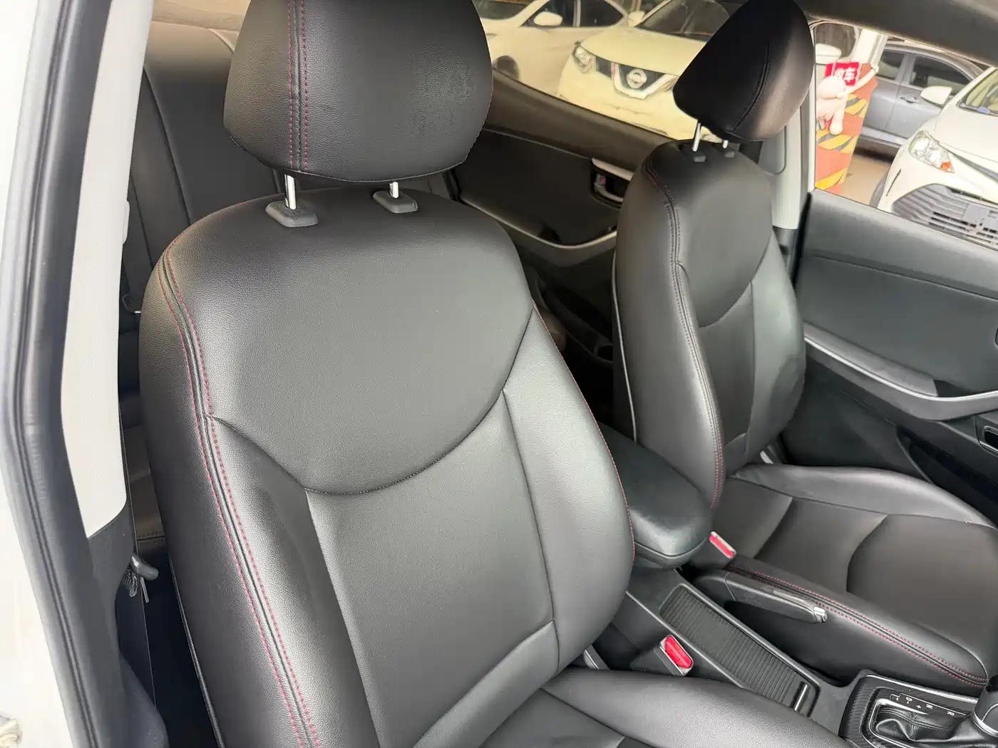 Hyundai Langdong 2016 1.6L Automatic Smart Edition фото 15