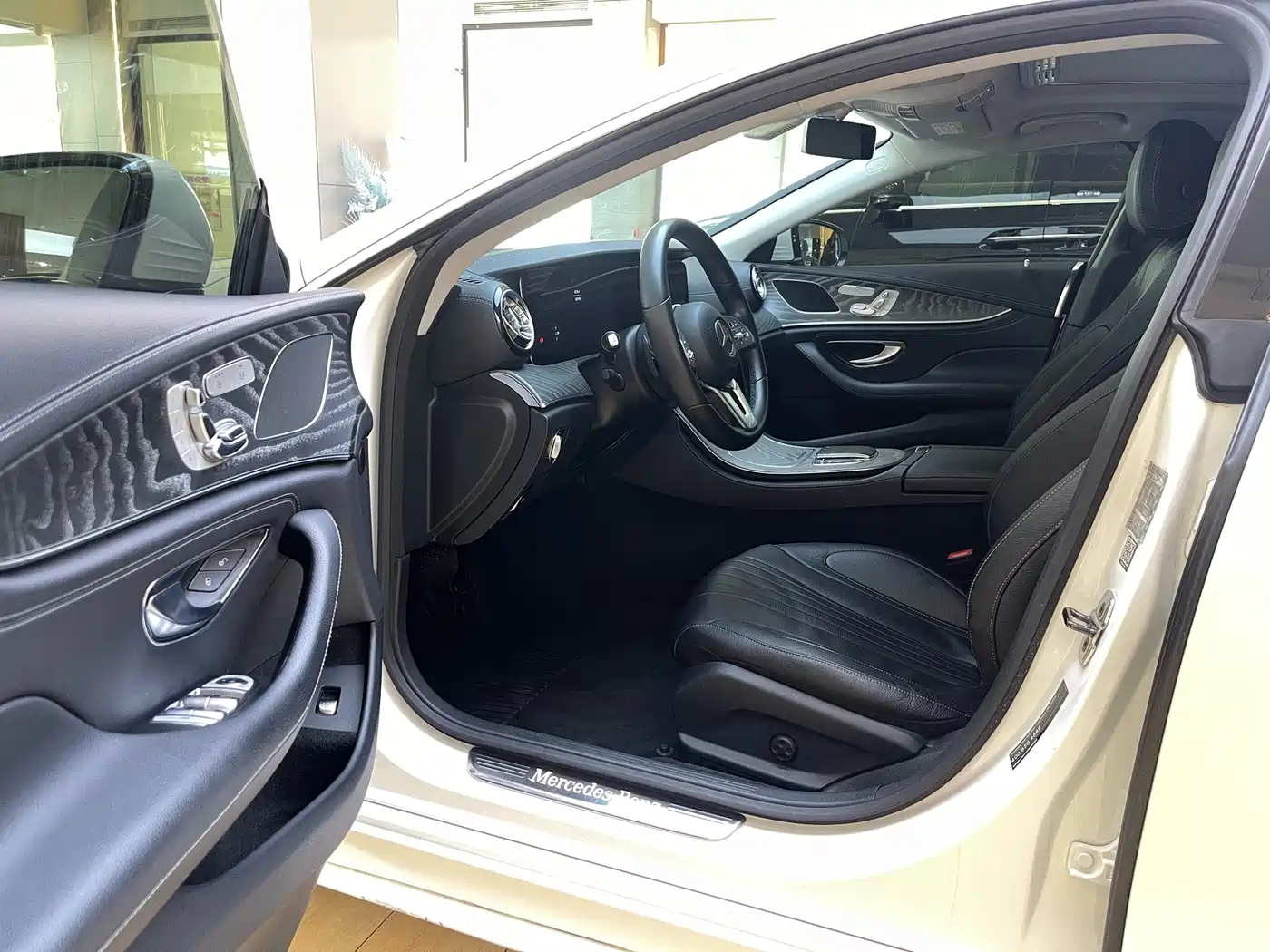 Mercedes-Benz CLS 2020 CLS 300 Dynamic фото 4