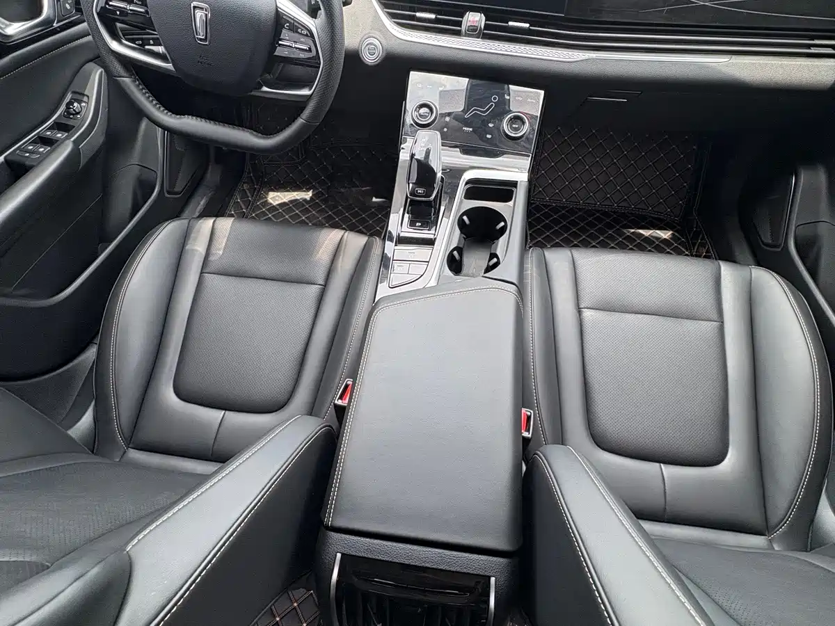 Besturn B70 2024 2023 Model 3rd Gen 1.5T Automatic Joy 70th Anniversary Edition