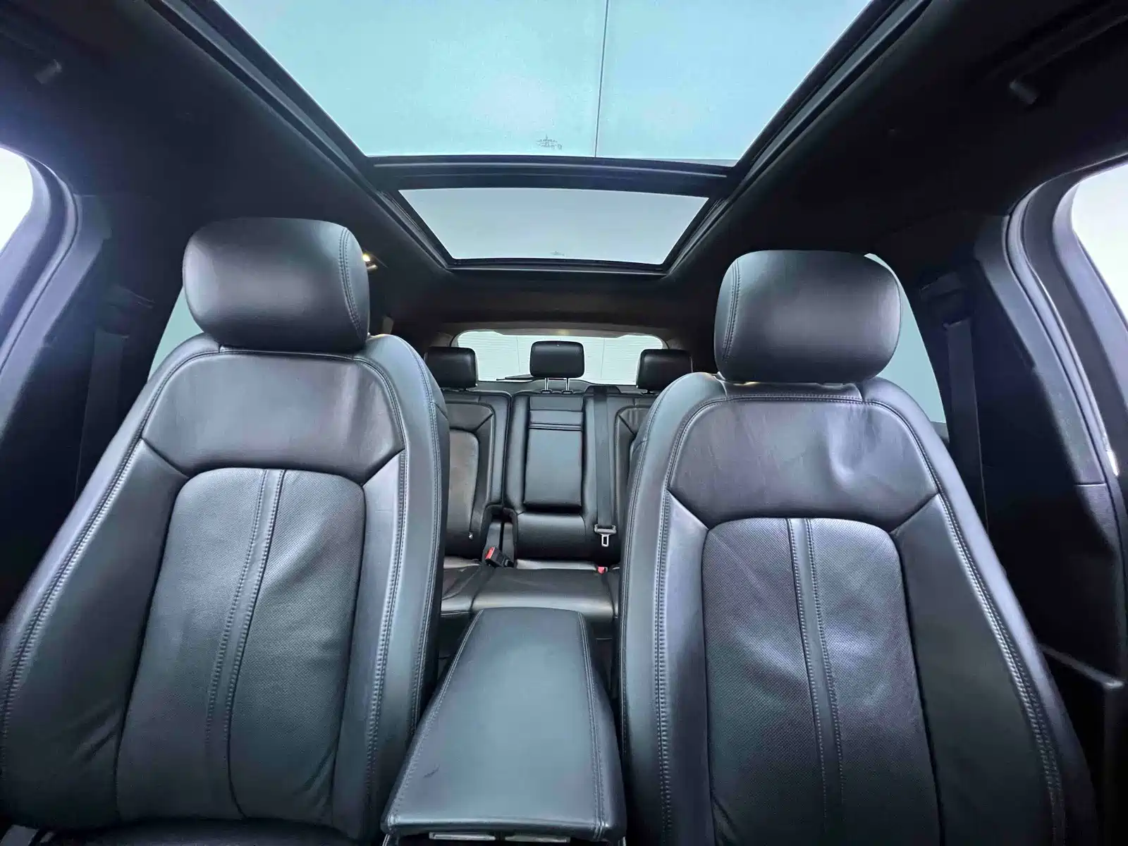 Photo 29 - Lincoln MKX