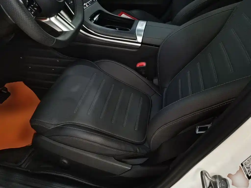 Mercedes-Benz C-Class 2023 Facelift II C 260 L Night Edition фото 11