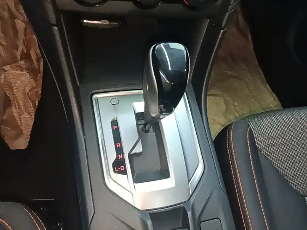 Photo 14 - Subaru XV