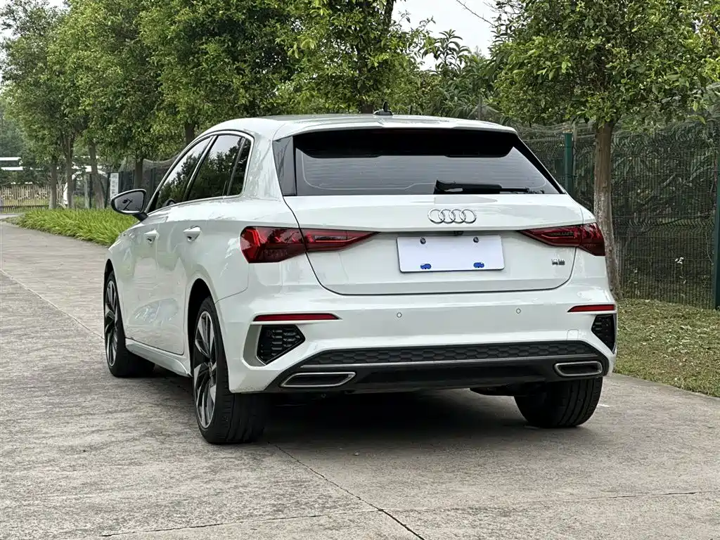 Audi A3 2024 Model Sportback 35 TFSI Fashion Sport фото 7