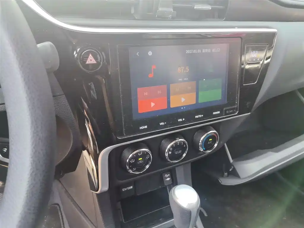 Toyota Corolla 2017 Facelift 1.2T S-CVT GL-i фото 20