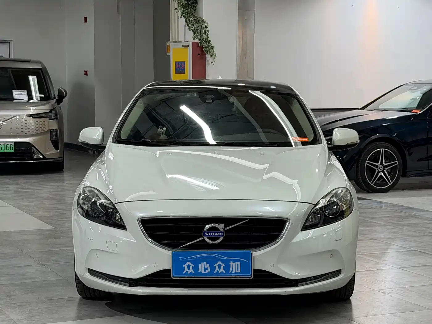 Volvo V40 2016 2016 T3 Elegance Edition