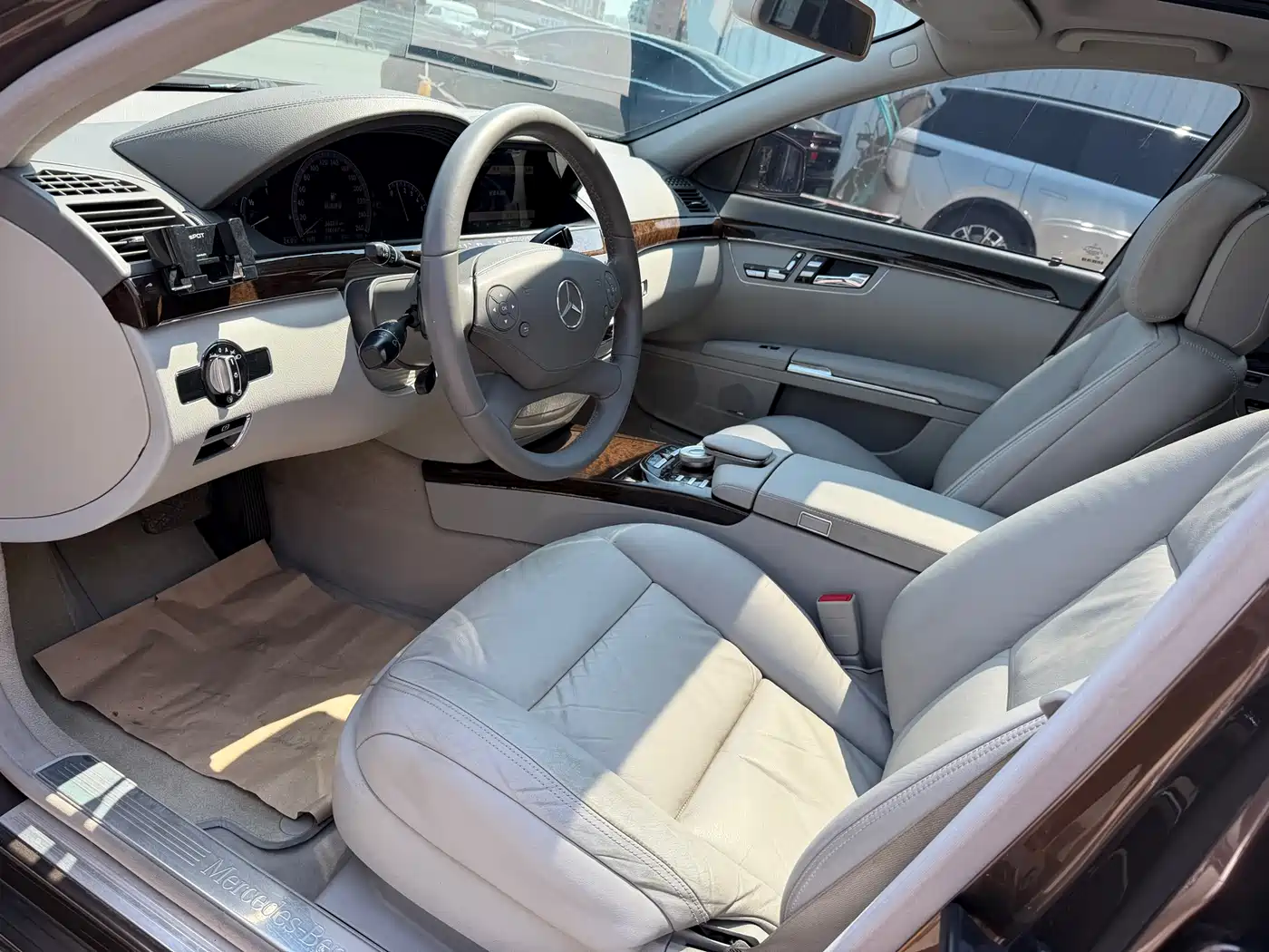 Mercedes-Benz S-Class 2010 S 300 L Premium фото 8
