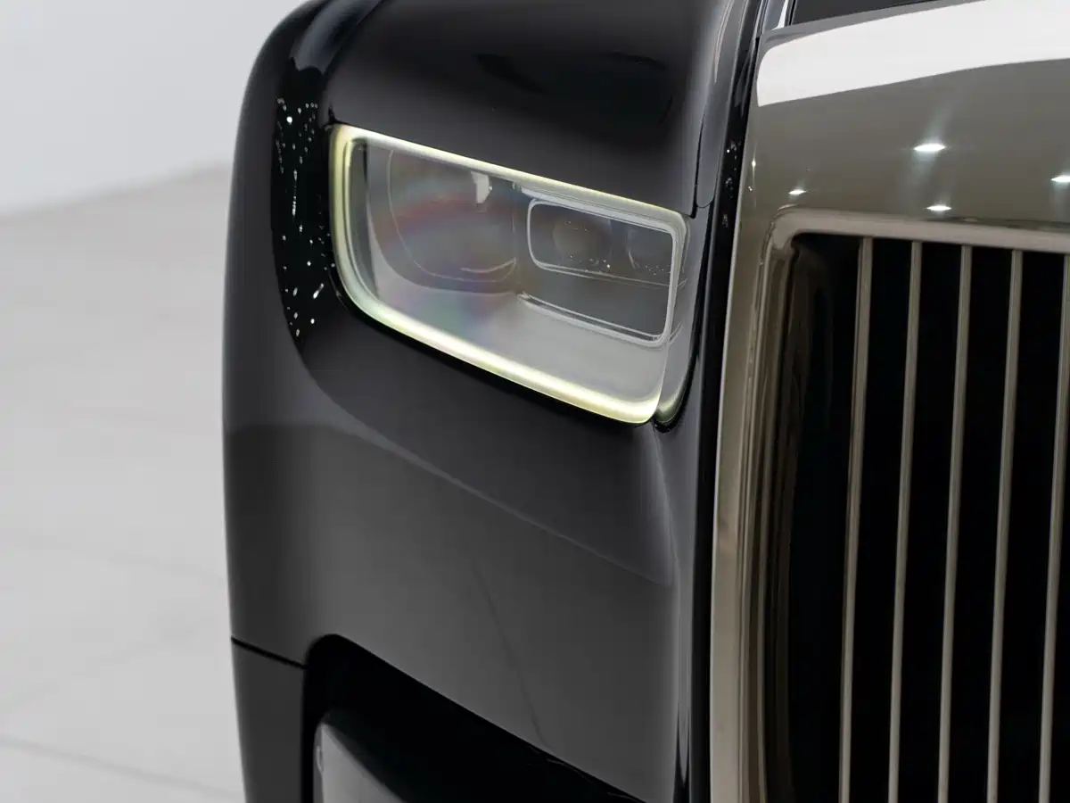 Фото 6 - Rolls-Royce Phantom