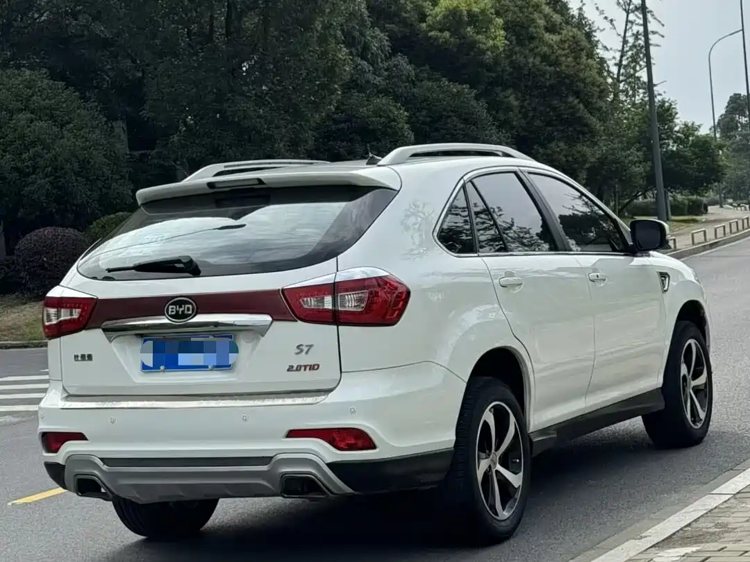BYD S7 2015 2.0T Upgrade Automatic Premium фото 5