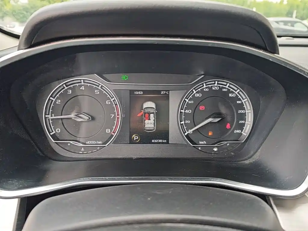 Photo 12 - Geely Coolray