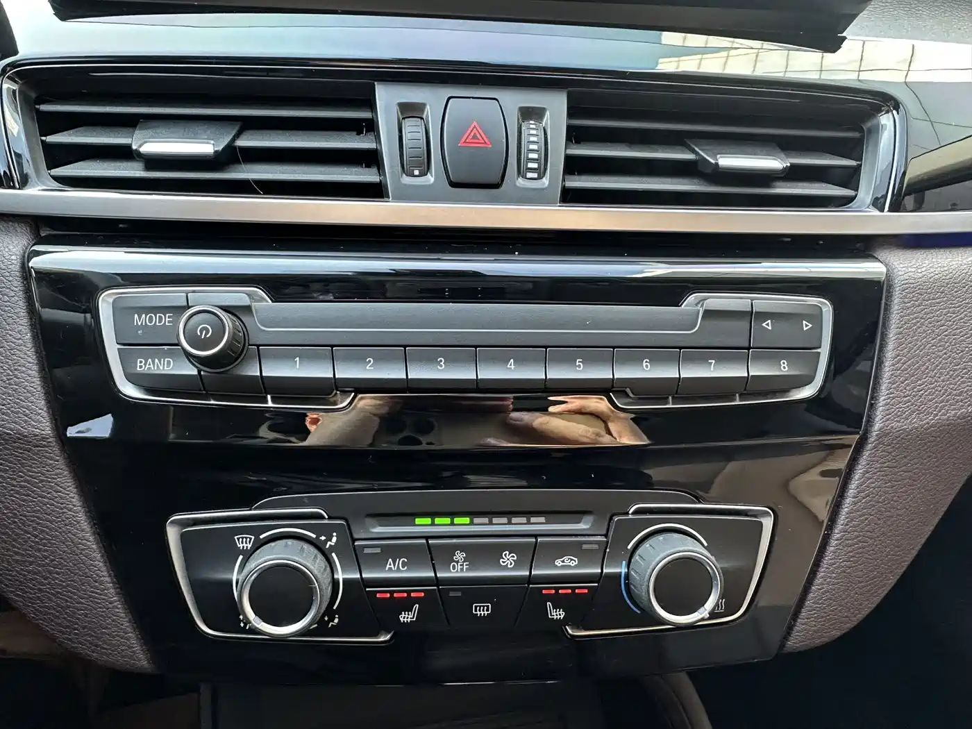 BMW X1 2022 sDrive20Li Premium фото 12