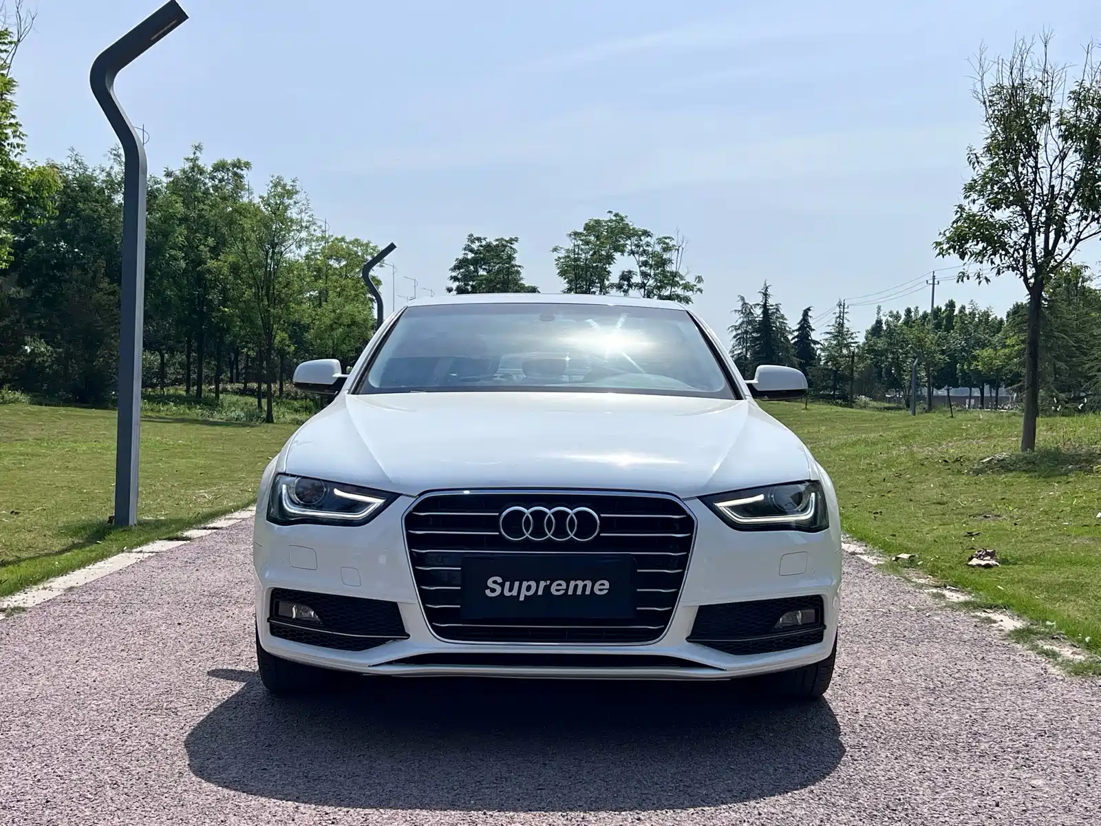 Фото 2 - Audi A4L