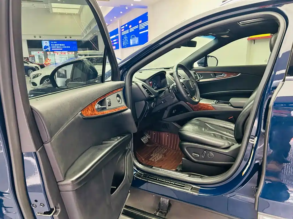 Lincoln Nautilus (Import) 2020 2019 2.0T 4WD Elegance Edition China VI