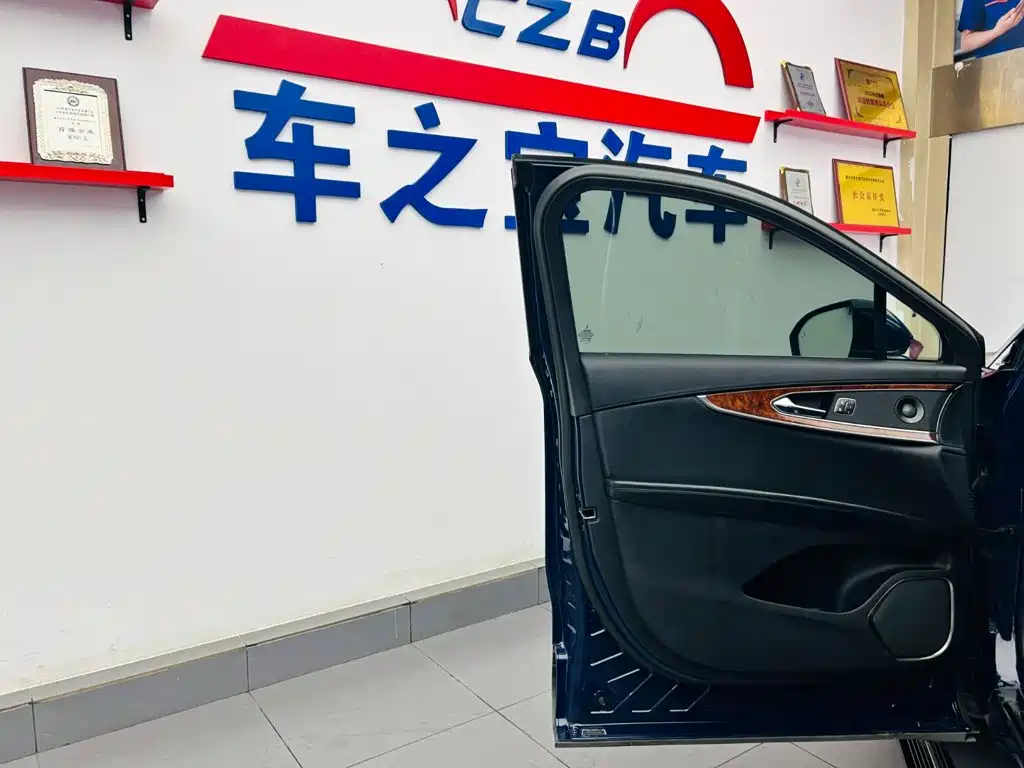 Lincoln Nautilus (Import) 2020 2019 2.0T 4WD Elegance Edition China VI