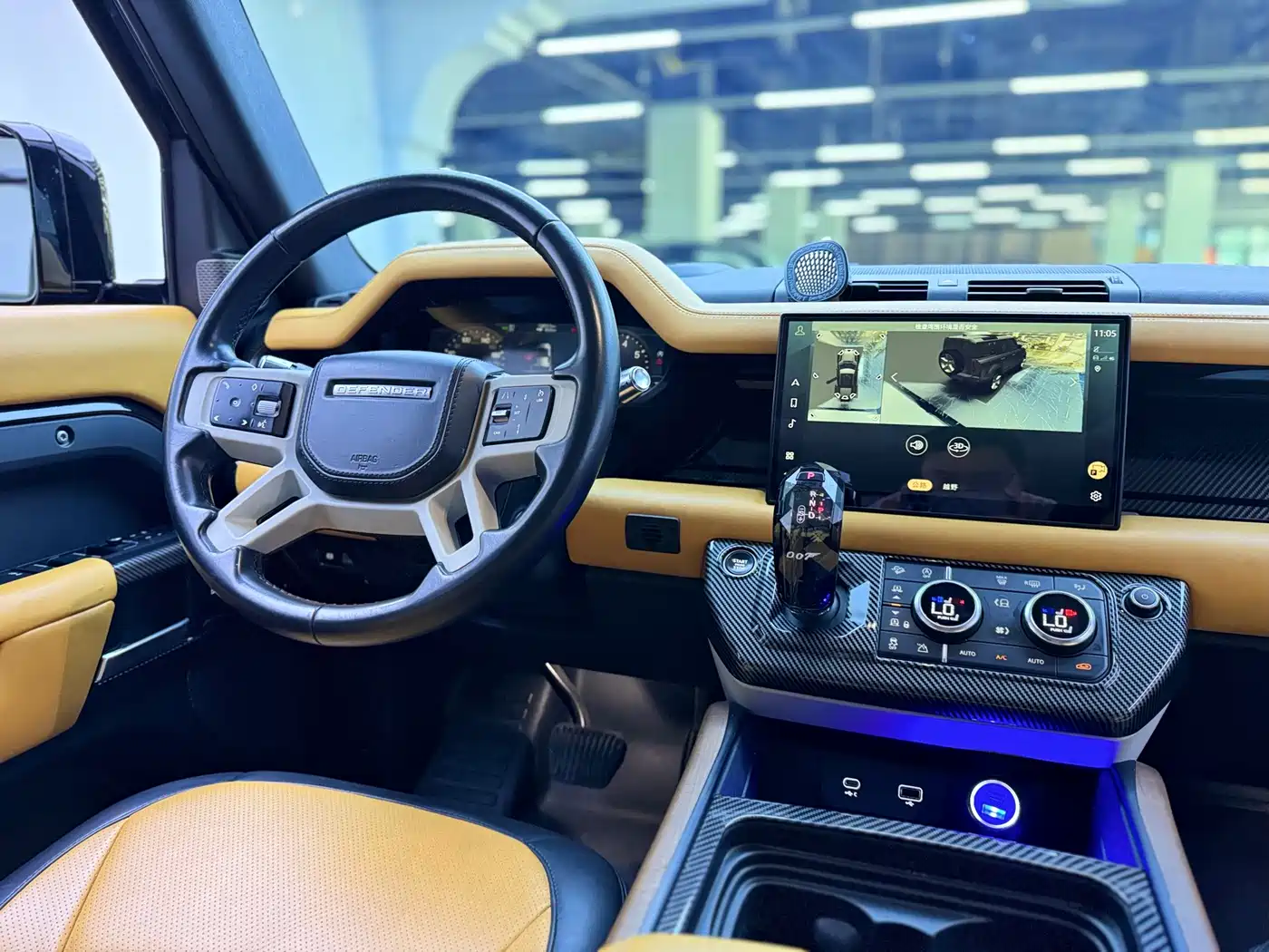 Photo 12 - Land Rover Defender