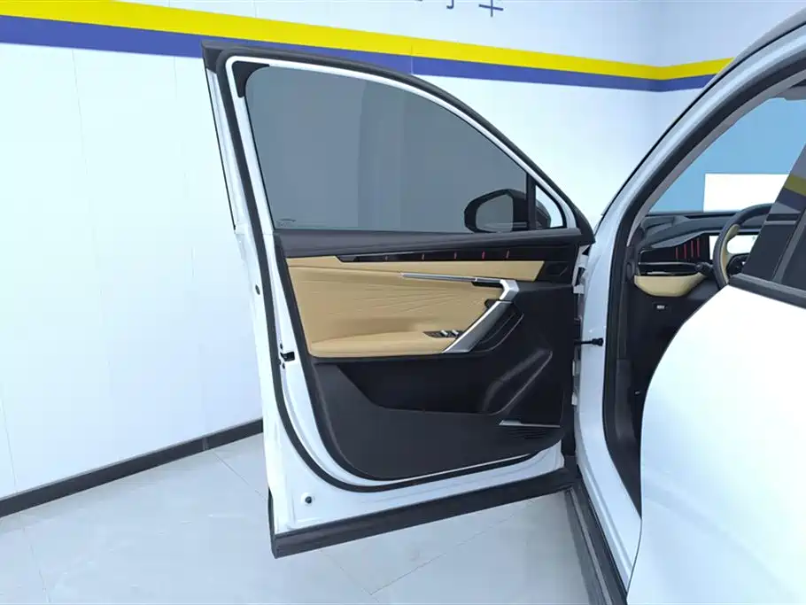 GEELY AUTOMOBILE BOYUE L