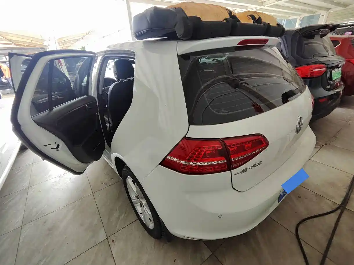 Volkswagen Golf 2015 1.4TSI Automatic Comfort фото 15