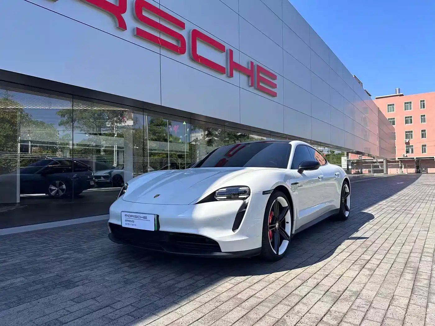 Porsche Taycan 2019 — пригон из Китая