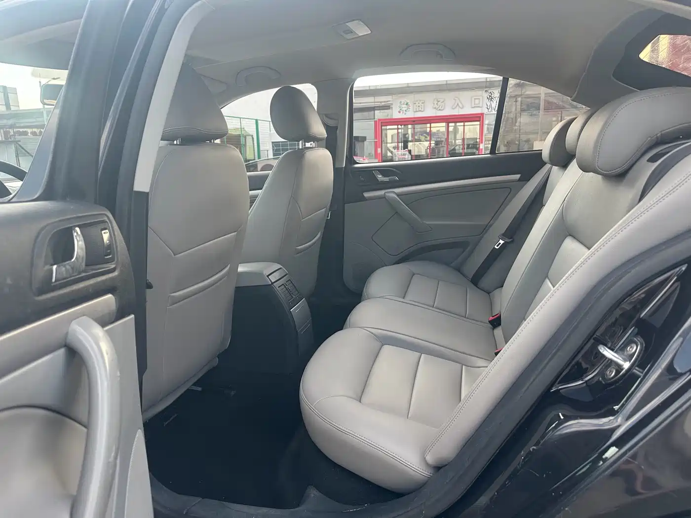 Škoda Octavia 2014 2.0L Auto Yijie Edition фото 11